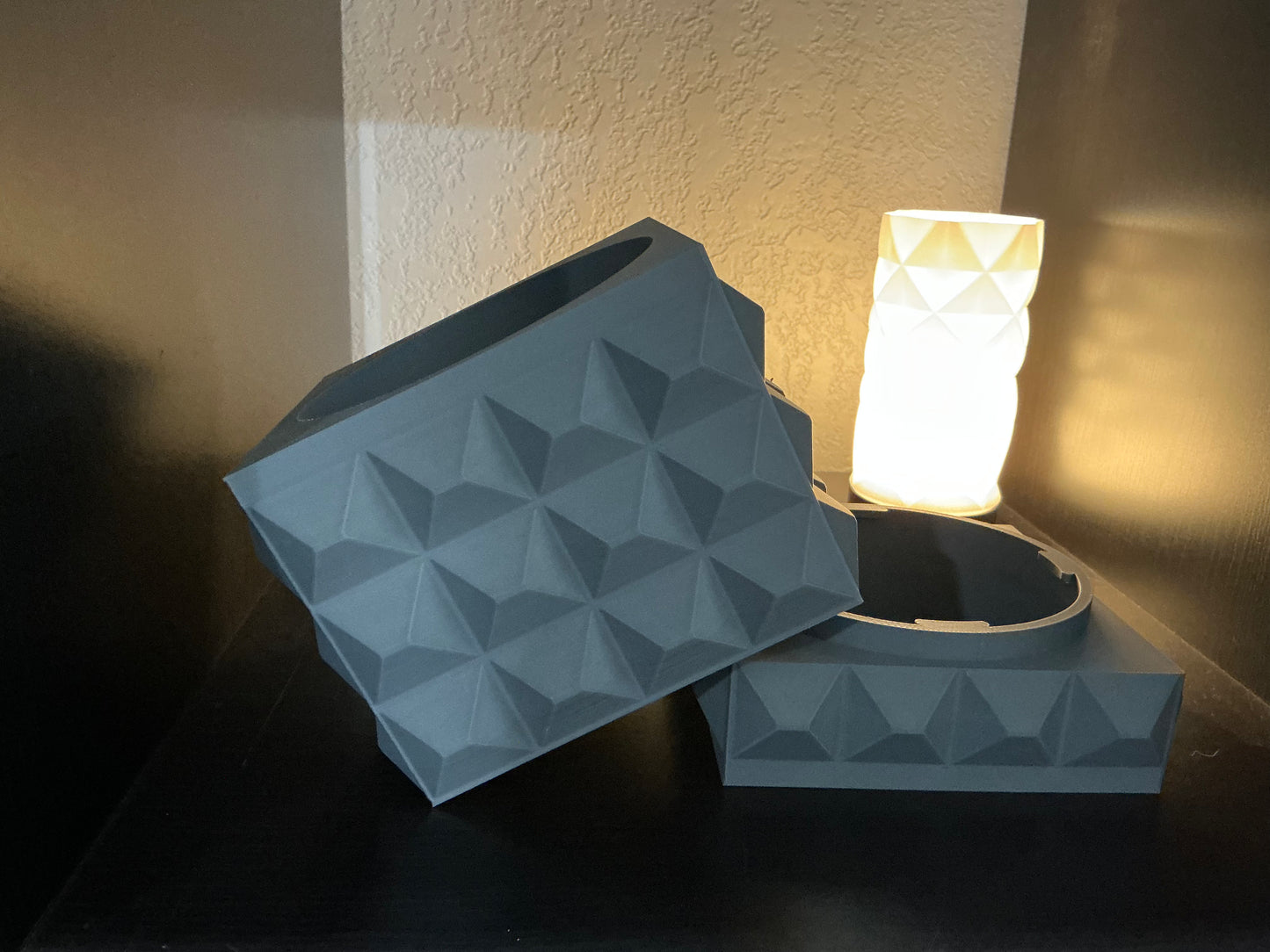 Piazza Planter 4 inch.