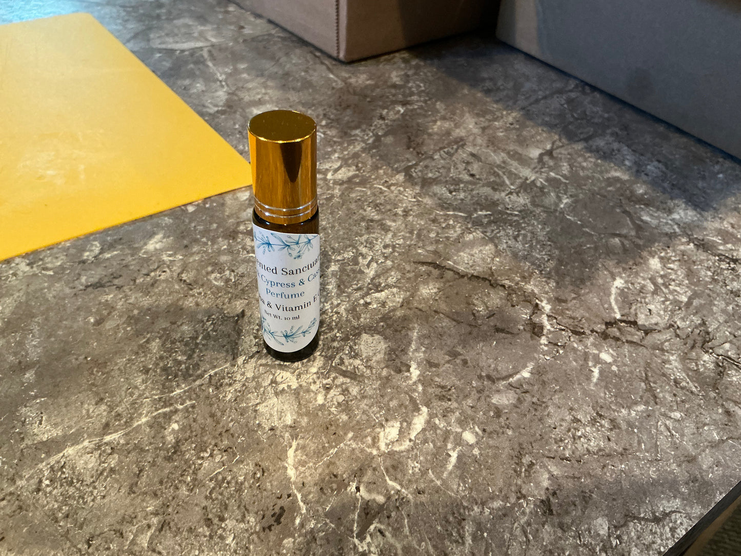 Black Cypress & Cassis Perfume