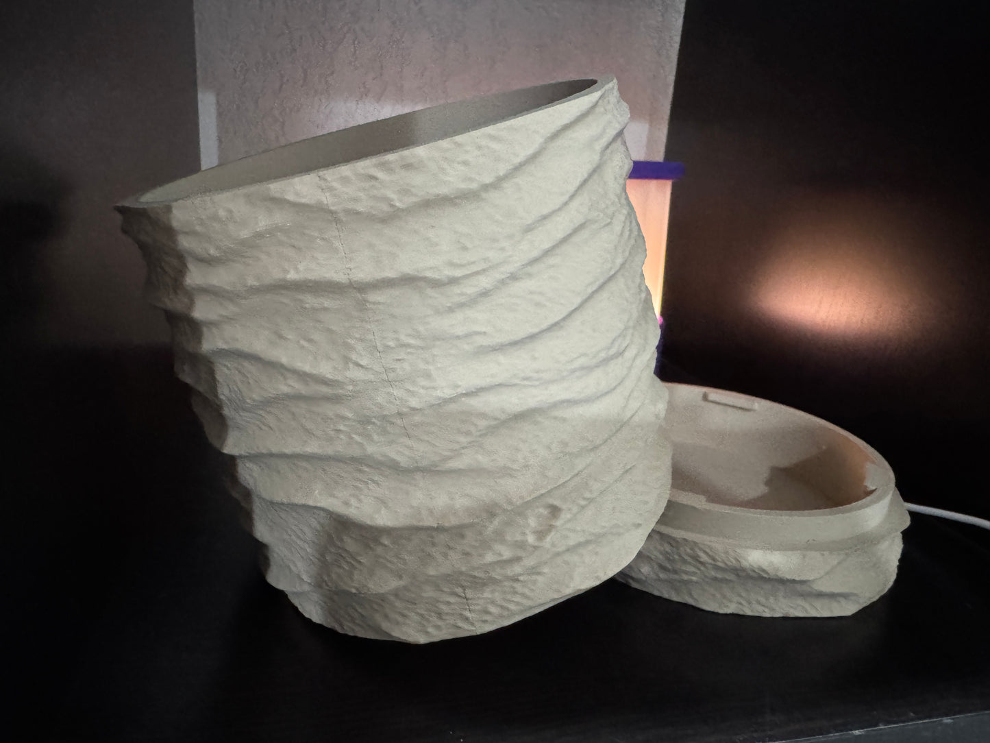 5" Sandstone planter with drip tray