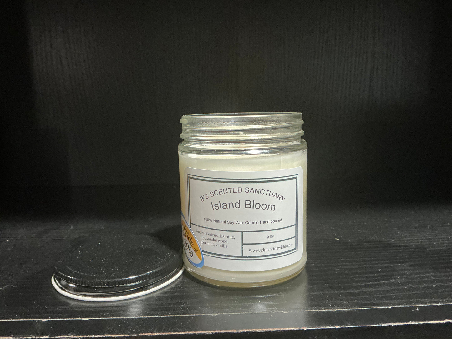 Island Bloom Candle