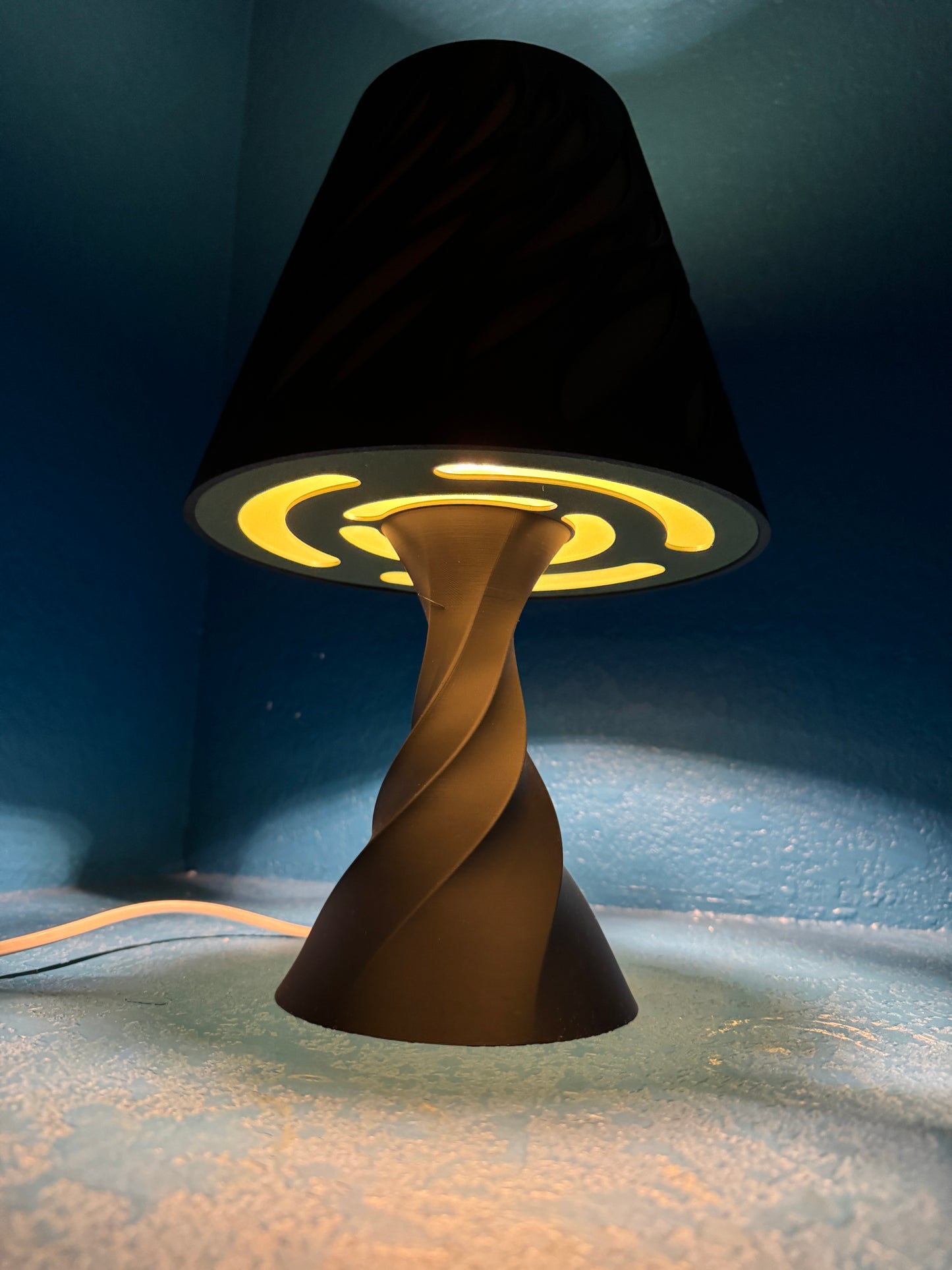 Twist Table Lamp