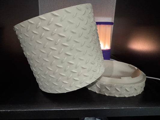 5" Diamond Plate Planter with drip tray